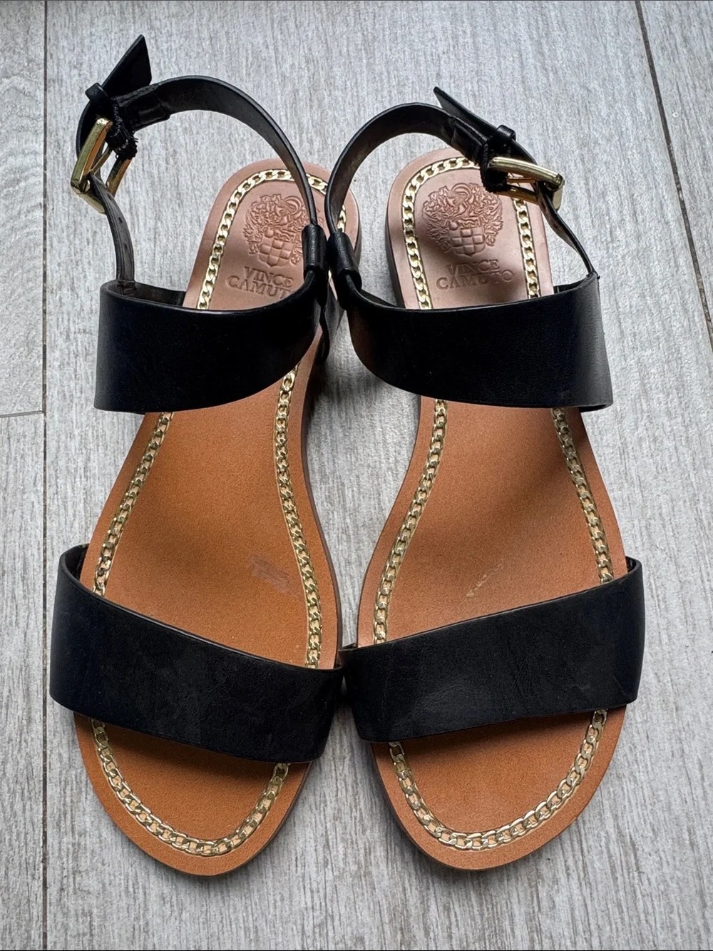 Vince Camuto vince camuto